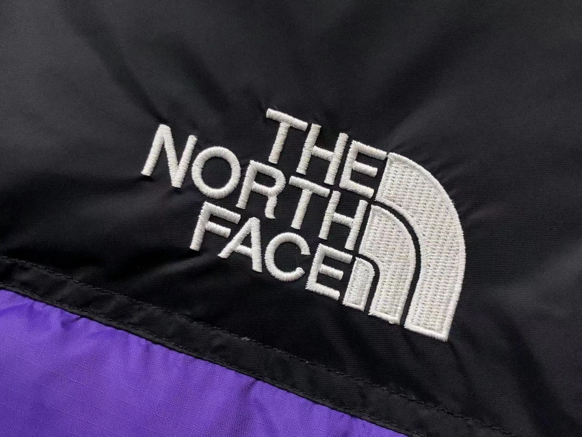 The North Face 1996 Nuptse 700 - Imagen 4
