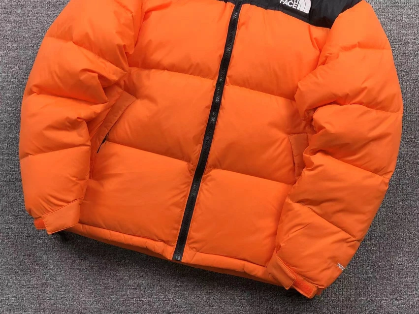The North Face 1996 Nuptse 700 - Imagen 4