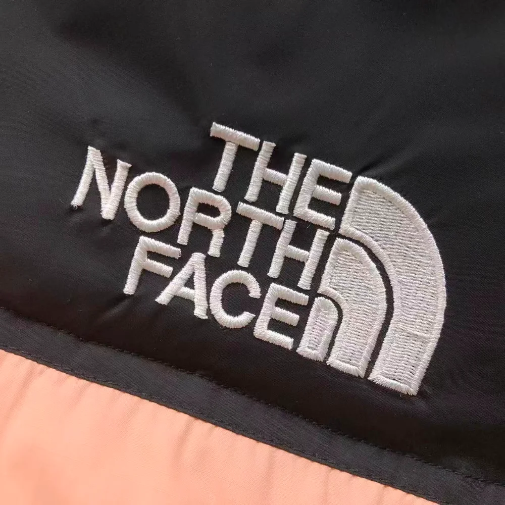 The North Face 1996 Nuptse 700 Sin Mangas - Imagen 4