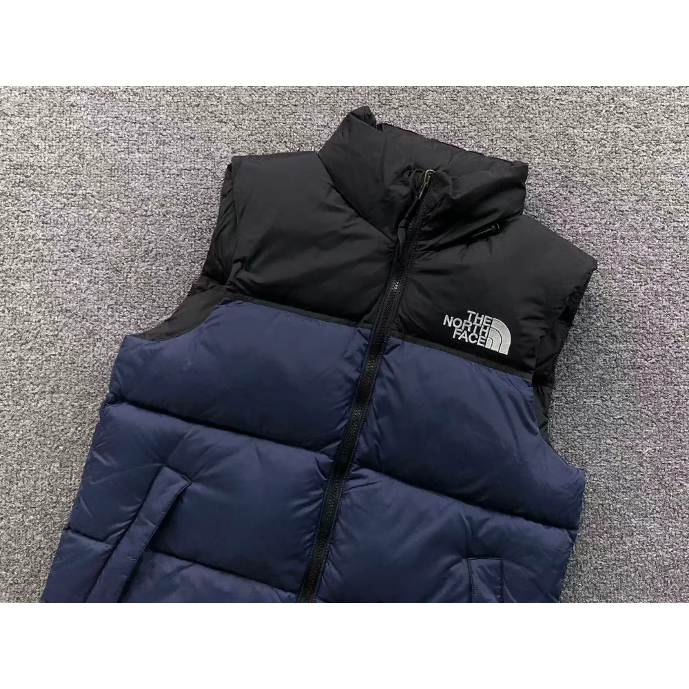 The North Face 1996 Nuptse 700 Sin Mangas - Imagen 3